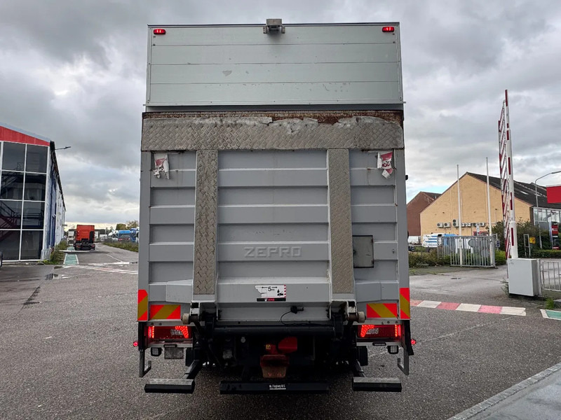 Scania P450 6X2 EURO 6 NGS 2500 KG ZEPRO LOAD LIFT - Тентованный грузовик: фото 4 Scania P450 6X2 EURO 6 NGS 2500 KG ZEPRO LOAD LIFT - Тентованный грузовик: фото 4