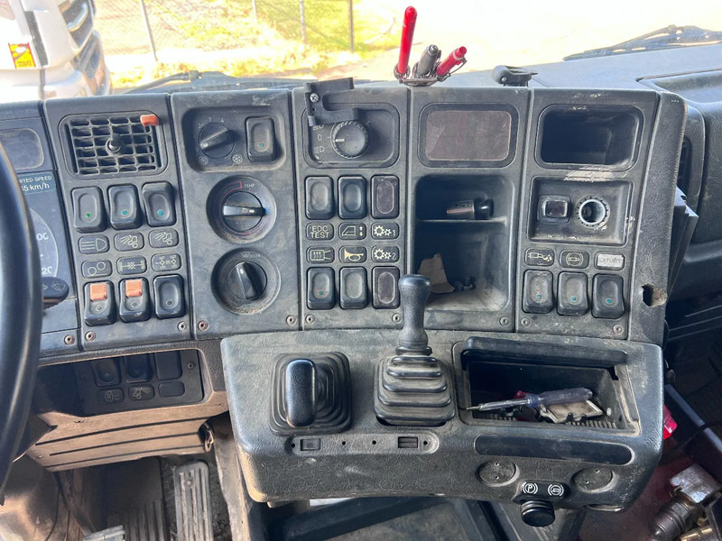 Scania R143-500 V8 6X4 + MANUAL GEARBOX в лизинг Scania R143-500 V8 6X4 + MANUAL GEARBOX: фото 11