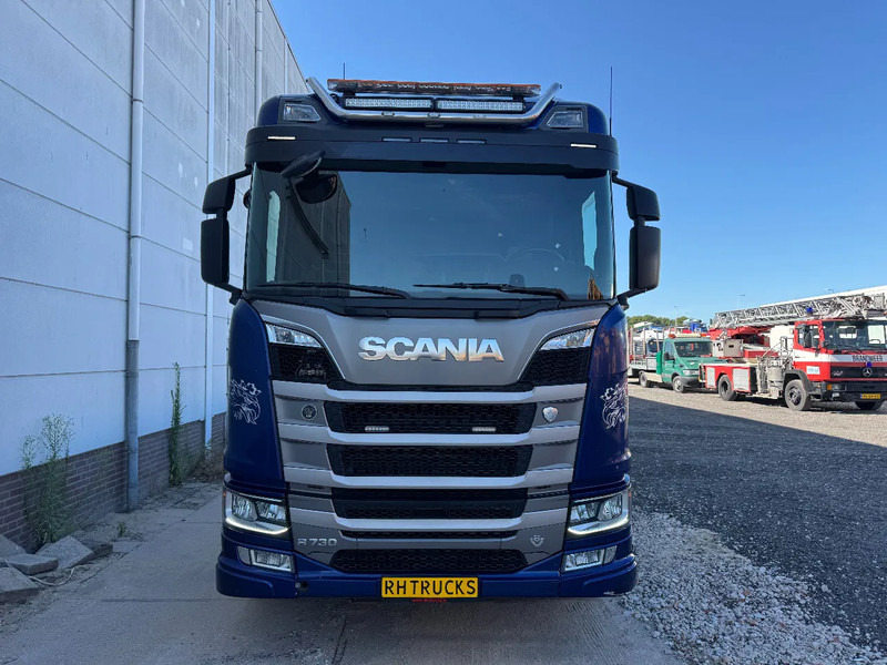 Scania R730 V8 8X4 EURO 6 HUB REDUCTION RETARDER - Грузовик-шасси: фото 2 Scania R730 V8 8X4 EURO 6 HUB REDUCTION RETARDER - Грузовик-шасси: фото 2