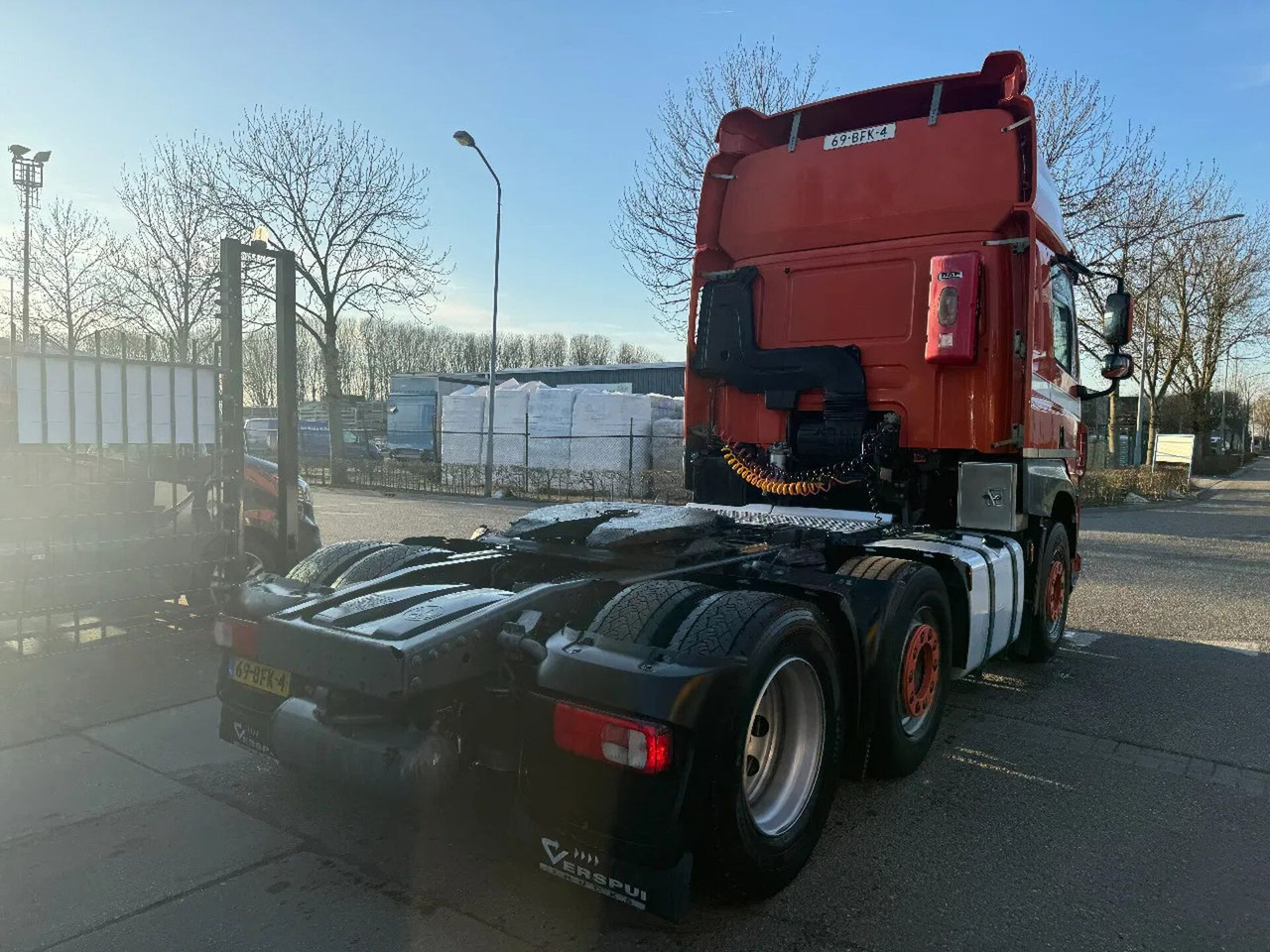 DAF CF 460 6X2 - EURO 6 + LIFT/STEERING AXLE DAF CF 460 6X2 - EURO 6 + LIFT/STEERING AXLE - Тягач: фото 5 DAF CF 460 6X2 - EURO 6 + LIFT/STEERING AXLE DAF CF 460 6X2 - EURO 6 + LIFT/STEERING AXLE - Тягач: фото 5