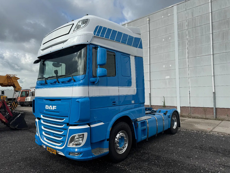 DAF XF 440 4X2 EURO 6 ADR - Тягач: фото 1 DAF XF 440 4X2 EURO 6 ADR - Тягач: фото 1