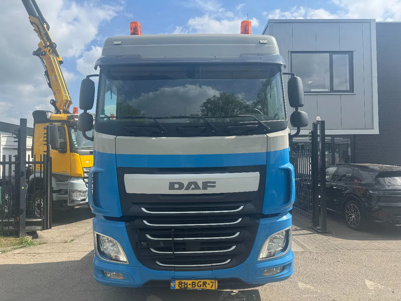 DAF XF 440 6X2 EURO 6 LIFT AXLE AIRCO - Тягач: фото 2 DAF XF 440 6X2 EURO 6 LIFT AXLE AIRCO - Тягач: фото 2