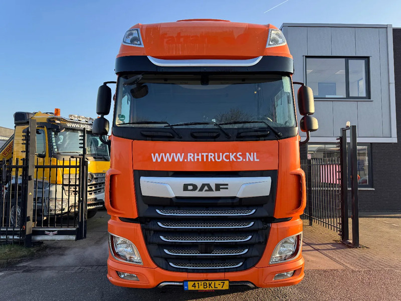 DAF XF 450 4X2 - EURO 6 + FULL SPOILER - Тягач: фото 5 DAF XF 450 4X2 - EURO 6 + FULL SPOILER - Тягач: фото 5