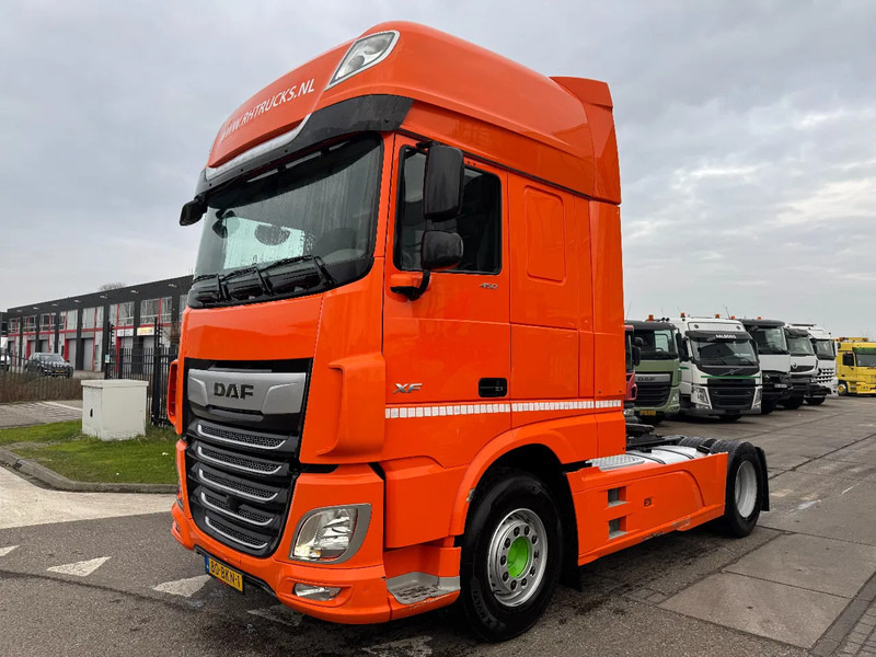 DAF XF 450 4X2 - EURO 6 + FULL SPOILER - Тягач: фото 4 DAF XF 450 4X2 - EURO 6 + FULL SPOILER - Тягач: фото 4
