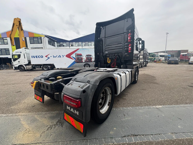 MAN TGX 18.500 4X2 EURO 6 - Тягач: фото 4 MAN TGX 18.500 4X2 EURO 6 - Тягач: фото 4