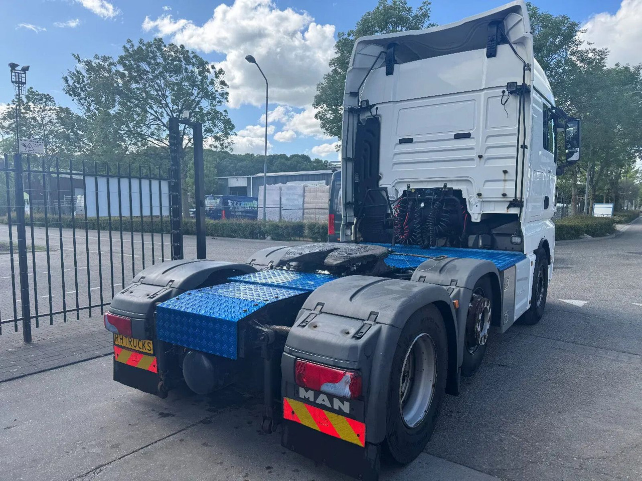 MAN TGX 26.480 6X2 EURO 6 SPOILERS AUTOMATIC - Тягач: фото 5 MAN TGX 26.480 6X2 EURO 6 SPOILERS AUTOMATIC - Тягач: фото 5