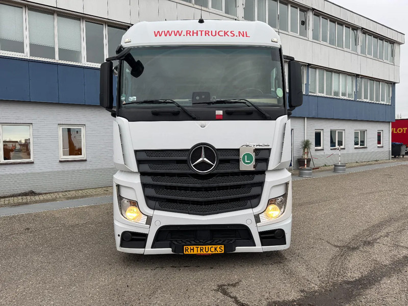 Mercedes-Benz Actros 1842 4X2 EURO 6 MEGA DOUBLE TANK - Тягач: фото 2 Mercedes-Benz Actros 1842 4X2 EURO 6 MEGA DOUBLE TANK - Тягач: фото 2