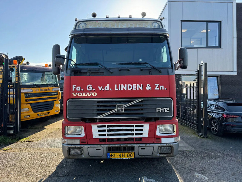 Volvo FH 12.460 4X2 SPOILERS EURO 3 MANUAL - Тягач: фото 2 Volvo FH 12.460 4X2 SPOILERS EURO 3 MANUAL - Тягач: фото 2