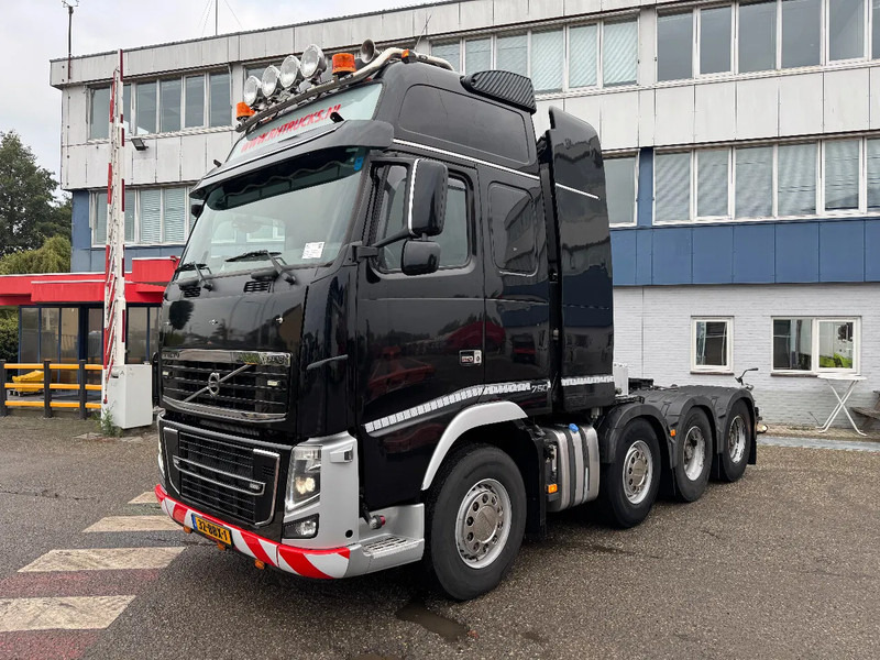Volvo FH 16.750 8X4 - 160 TON + RETARDER - Тягач: фото 1 Volvo FH 16.750 8X4 - 160 TON + RETARDER - Тягач: фото 1