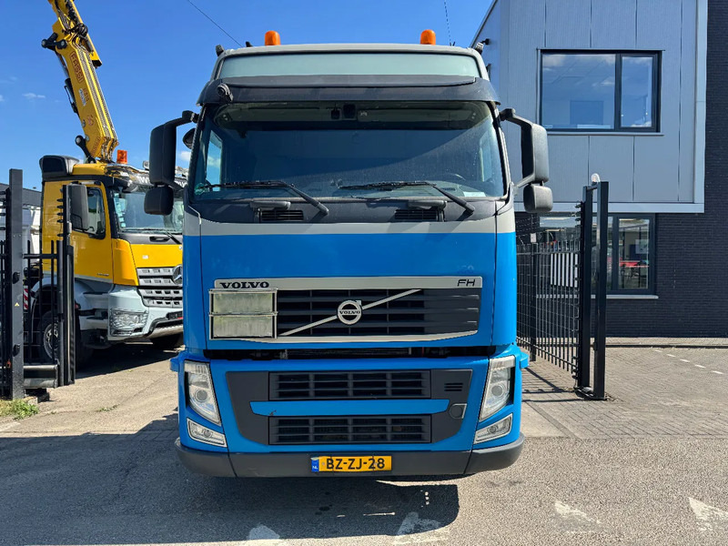 Volvo FH 460 6X2 EURO 5 GARDNER DENVER - Тягач: фото 2 Volvo FH 460 6X2 EURO 5 GARDNER DENVER - Тягач: фото 2