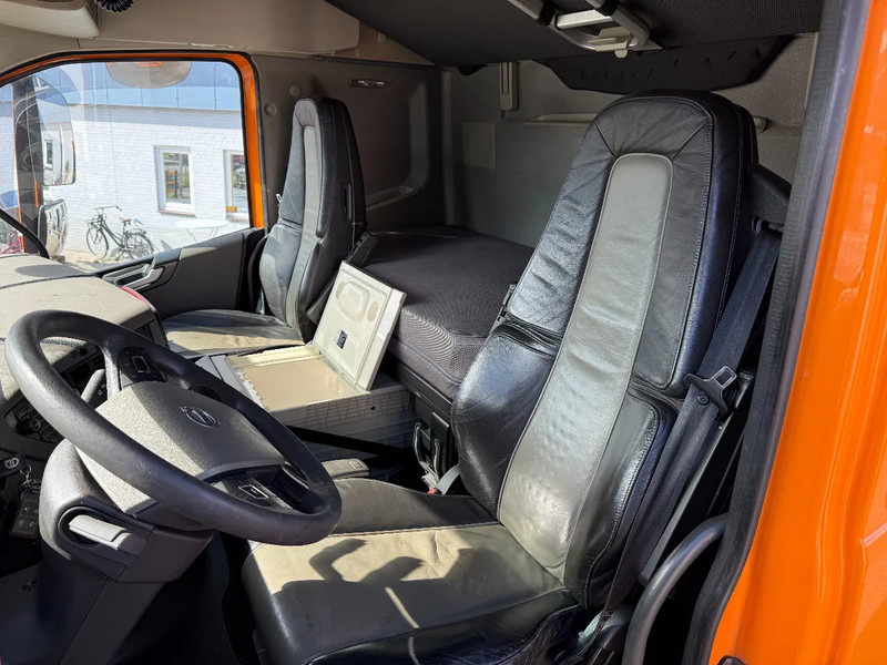 Volvo FH 540, 8X4, 666274 KM, INTARDER TUV 24-02-2026 в лизинг Volvo FH 540, 8X4, 666274 KM, INTARDER TUV 24-02-2026: фото 16 Volvo FH 540, 8X4, 666274 KM, INTARDER TUV 24-02-2026 в лизинг Volvo FH 540, 8X4, 666274 KM, INTARDER TUV 24-02-2026: фото 16