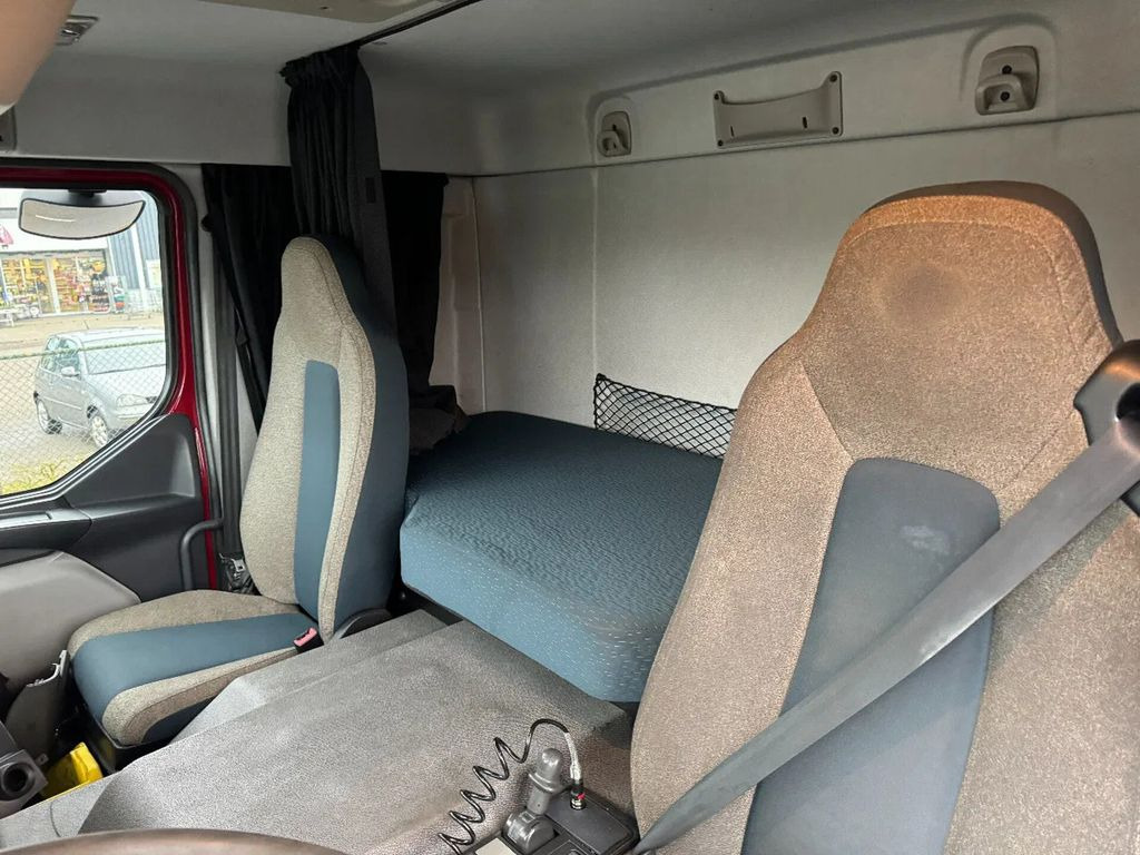 Грузовик с закрытым кузовом Volvo FE 280 4X2 EURO 6 TÜV TILL 01-2026: фото 12