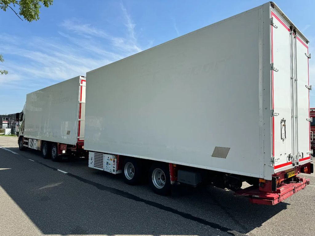 Volvo FH 12.420 6X2 - EURO 3 + HANGER NETAM-FRUEHAUF + - Рефрижератор: фото 4 Volvo FH 12.420 6X2 - EURO 3 + HANGER NETAM-FRUEHAUF + - Рефрижератор: фото 4