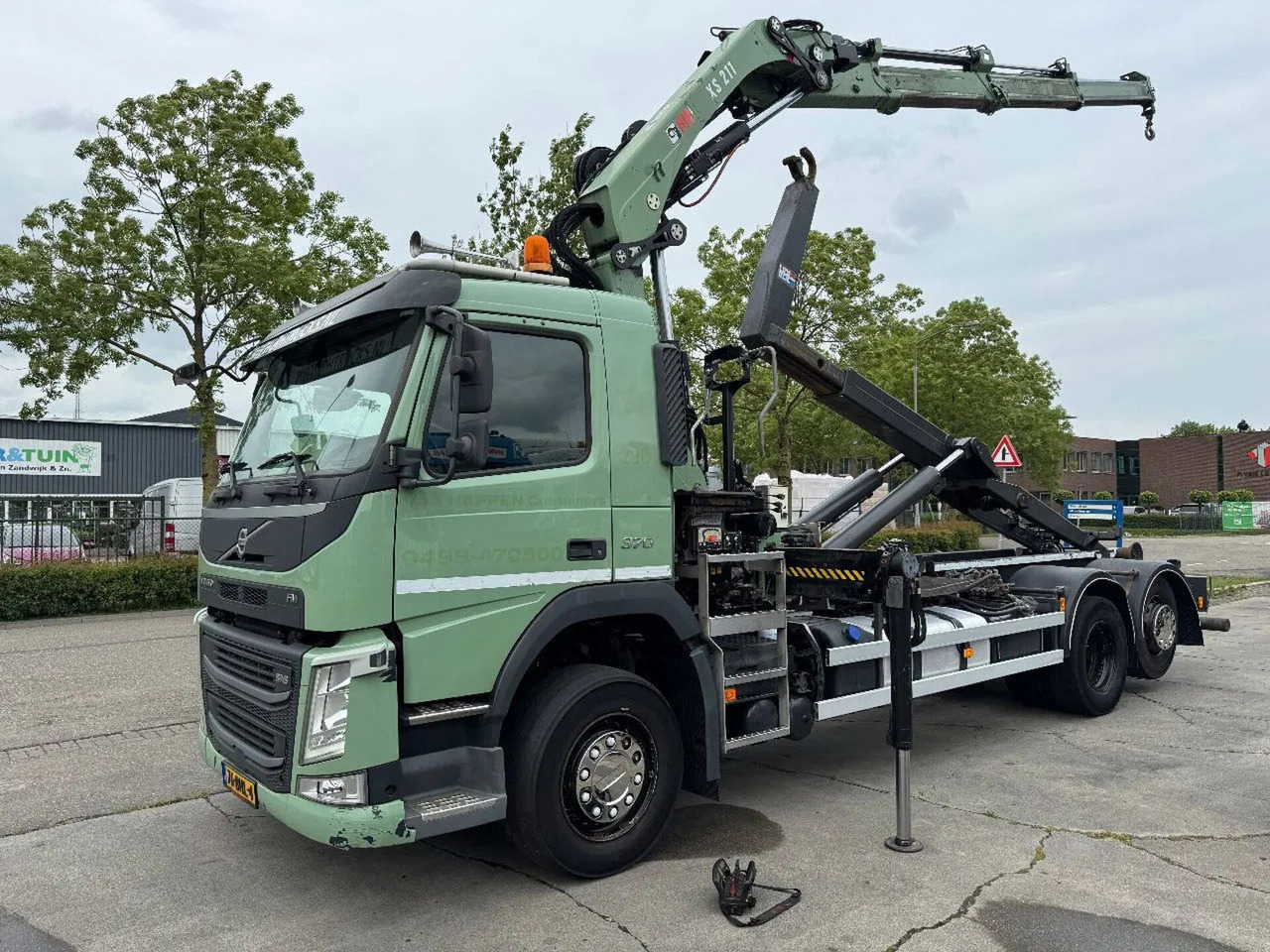 Volvo FM 370 6X2 VDL 21T HOOK + HIAB 211 + REMOTE CONT - Автоманипулятор: фото 2 Volvo FM 370 6X2 VDL 21T HOOK + HIAB 211 + REMOTE CONT - Автоманипулятор: фото 2