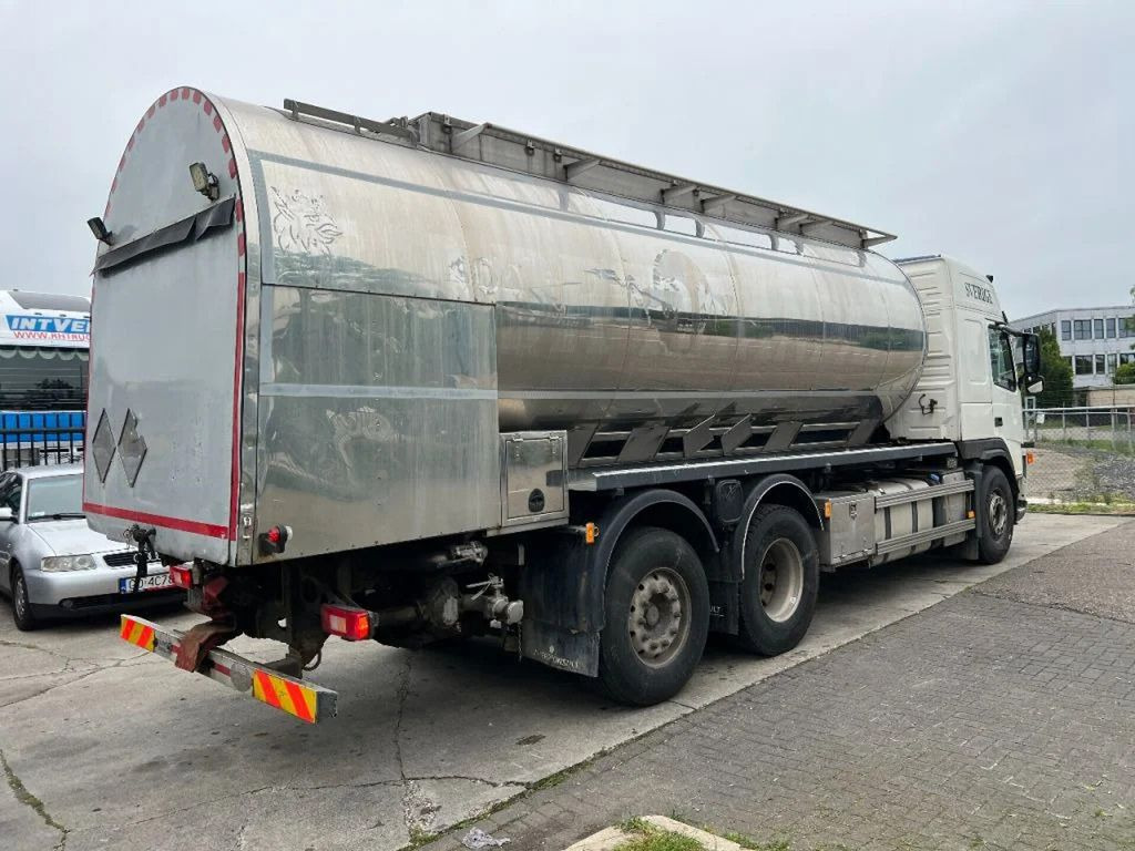 Volvo FM 440 6X2 + CHEMIE TANK - 15.000 L - 4 COMP. / - Грузовик-цистерна: фото 4 Volvo FM 440 6X2 + CHEMIE TANK - 15.000 L - 4 COMP. / - Грузовик-цистерна: фото 4