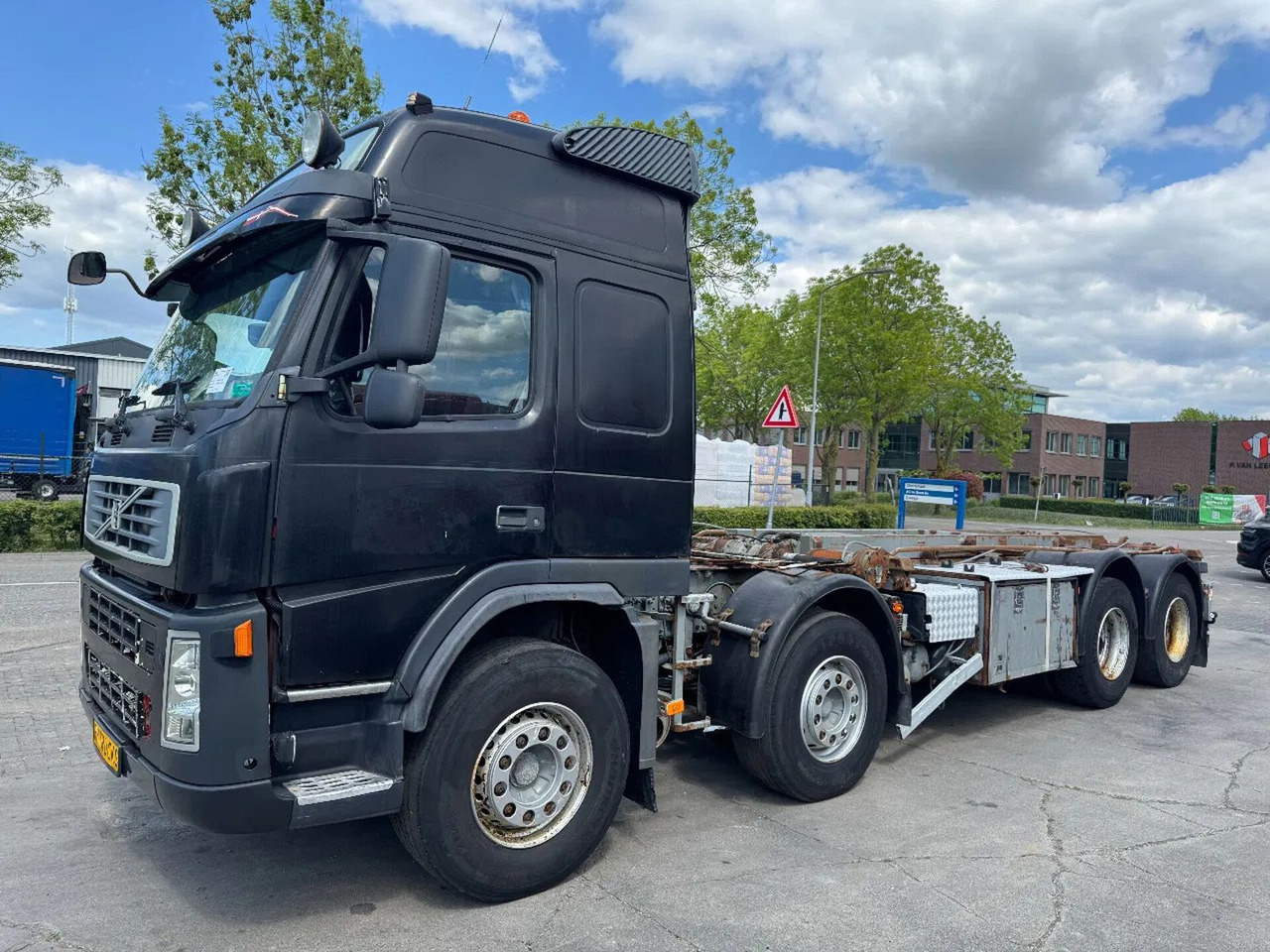 Volvo FM 440 8X4 EURO 5 + CABELLIFT TIPPER - Крюковой мультилифт: фото 1 Volvo FM 440 8X4 EURO 5 + CABELLIFT TIPPER - Крюковой мультилифт: фото 1
