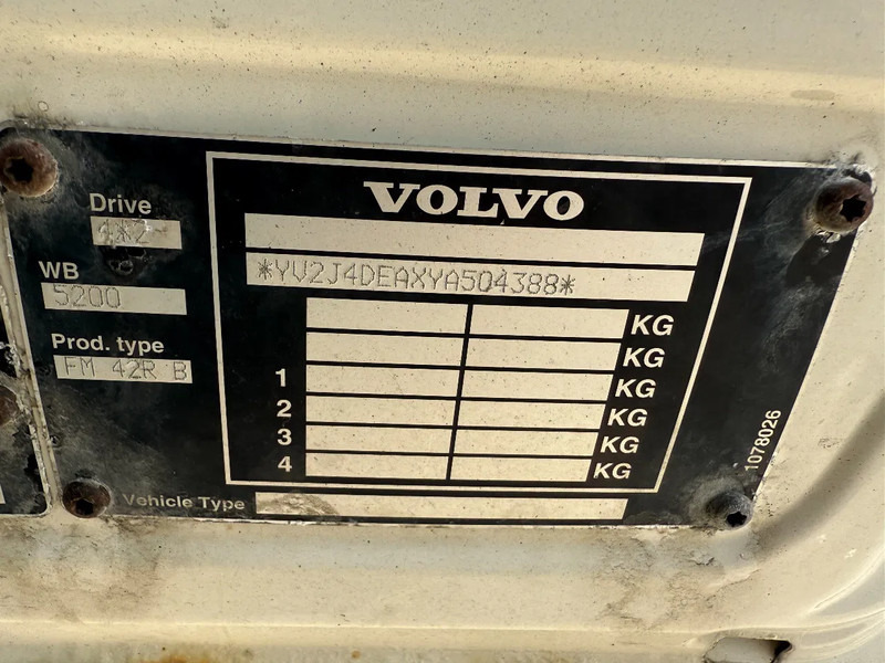 Volvo FM 7.290 4X2 - EURO 2 + MANUAL GEARBOX в лизинг Volvo FM 7.290 4X2 - EURO 2 + MANUAL GEARBOX: фото 13