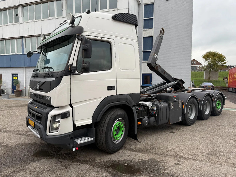Volvo FMX 500 8x4 HOOKLIFT HIAB XR22SL61, LAST AXLE STEERING - Крюковой мультилифт: фото 1 Volvo FMX 500 8x4 HOOKLIFT HIAB XR22SL61, LAST AXLE STEERING - Крюковой мультилифт: фото 1