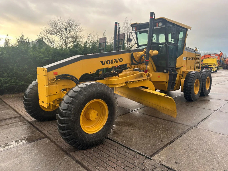 Volvo G 930 - Грейдер: фото 2 Volvo G 930 - Грейдер: фото 2