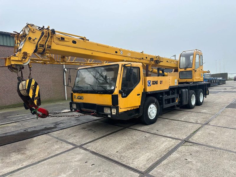 XCMG QY20B.5 6X6 FULL STEEL - Мобильный кран: фото 2 XCMG QY20B.5 6X6 FULL STEEL - Мобильный кран: фото 2
