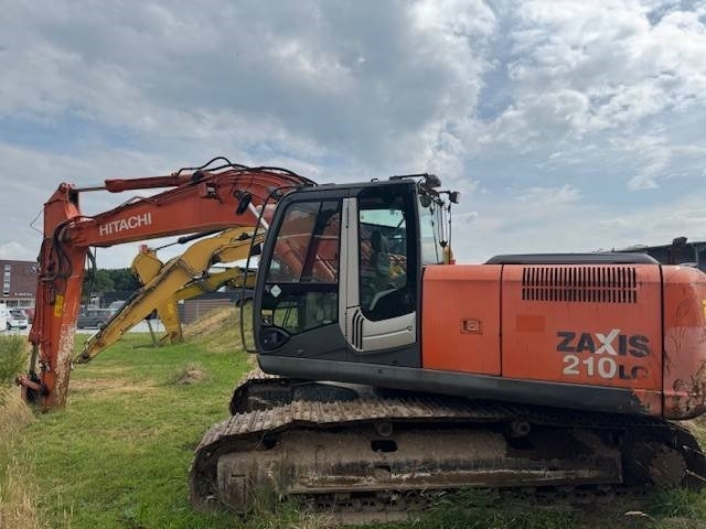 Hitachi ZX 210 LC - Гусеничный экскаватор: фото 4 Hitachi ZX 210 LC - Гусеничный экскаватор: фото 4