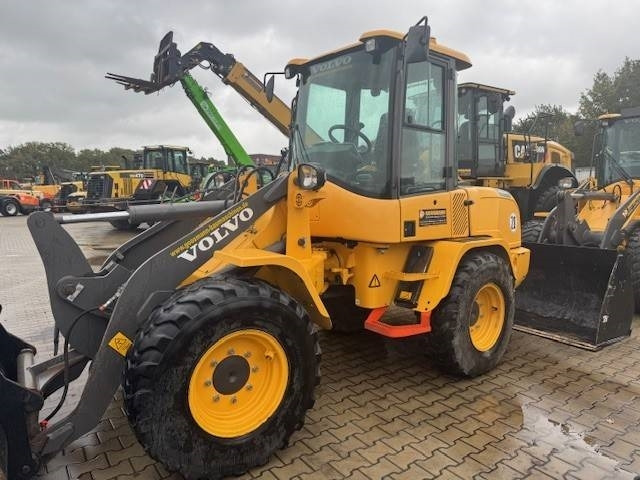 Volvo L 30 G  - Колёсный погрузчик: фото 5 Volvo L 30 G  - Колёсный погрузчик: фото 5