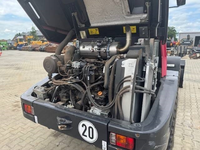 Yanmar V 80-5 - Колёсный погрузчик: фото 5 Yanmar V 80-5 - Колёсный погрузчик: фото 5