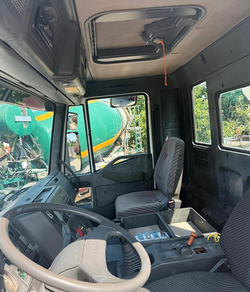 Autobetoniera Iveco 410 37 , 4 assi - Автобетоносмеситель: фото 2 Autobetoniera Iveco 410 37 , 4 assi - Автобетоносмеситель: фото 2