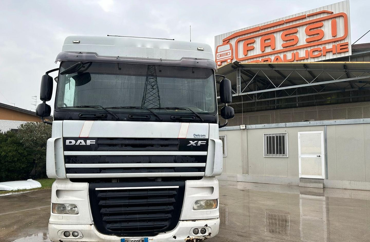Тягач Trattore Daf XF: фото 7