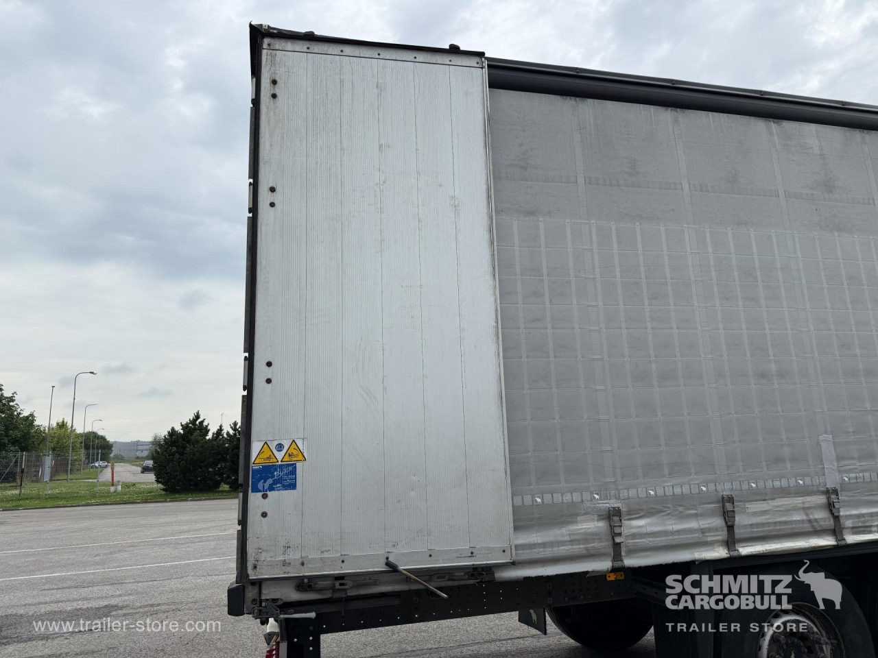 SCHMITZ Curtainsider Standard - Тентованный полуприцеп: фото 3 SCHMITZ Curtainsider Standard - Тентованный полуприцеп: фото 3