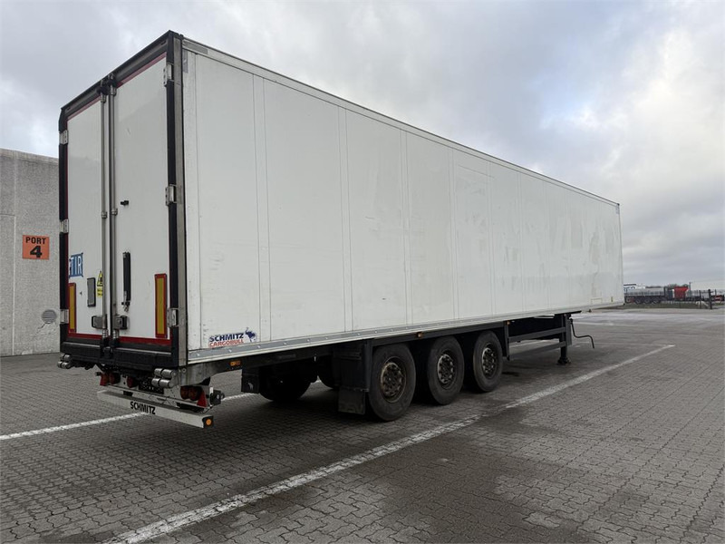 Schmitz Cargobull 33 pl. Dobbelt compartment - Полуприцеп-рефрижератор: фото 4 Schmitz Cargobull 33 pl. Dobbelt compartment - Полуприцеп-рефрижератор: фото 4