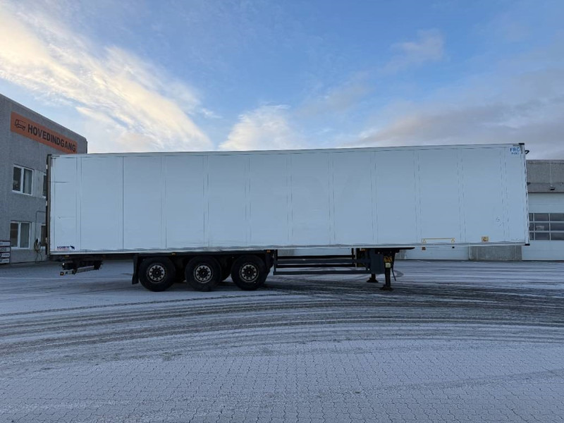 Schmitz Cargobull Refrigerated trailer / Kühlauflieger / Køletrailer - Полуприцеп-рефрижератор: фото 2 Schmitz Cargobull Refrigerated trailer / Kühlauflieger / Køletrailer - Полуприцеп-рефрижератор: фото 2
