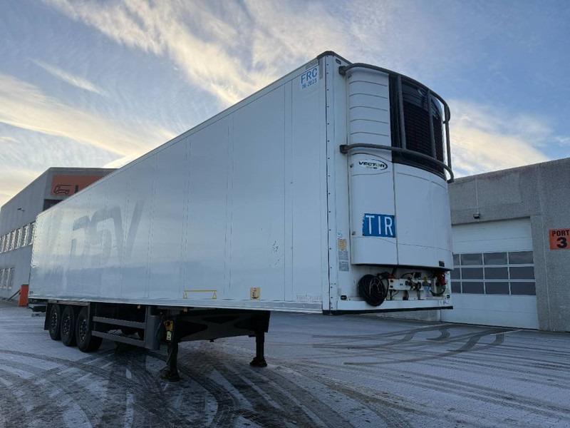 Schmitz Cargobull Refrigerated trailer / Kühlauflieger / Køletrailer - Полуприцеп-рефрижератор: фото 1 Schmitz Cargobull Refrigerated trailer / Kühlauflieger / Køletrailer - Полуприцеп-рефрижератор: фото 1