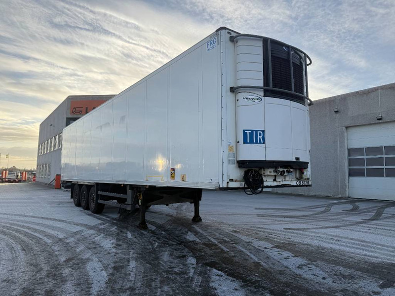 Schmitz Cargobull Refrigerated trailer / Kühlauflieger / Køletrailer - Полуприцеп-рефрижератор: фото 1 Schmitz Cargobull Refrigerated trailer / Kühlauflieger / Køletrailer - Полуприцеп-рефрижератор: фото 1