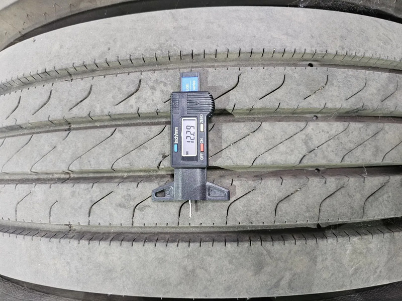 DUNLOP 275/70R22.5 - 12mm profile - Шина для Грузовиков: фото 4 DUNLOP 275/70R22.5 - 12mm profile - Шина для Грузовиков: фото 4