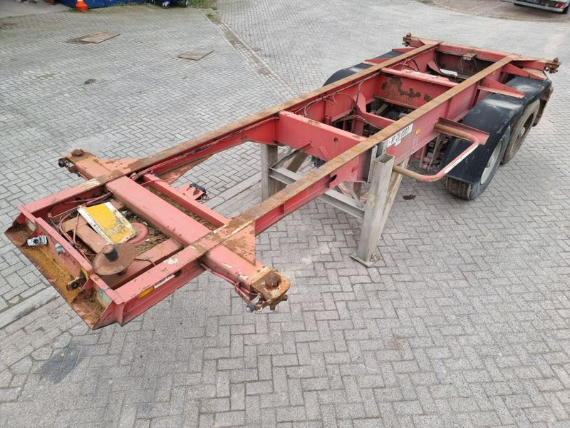 Fruehauf STEELSPRING - Drumbrakes - Полуприцеп-контейнеровоз/ Сменный кузов: фото 1 Fruehauf STEELSPRING - Drumbrakes - Полуприцеп-контейнеровоз/ Сменный кузов: фото 1