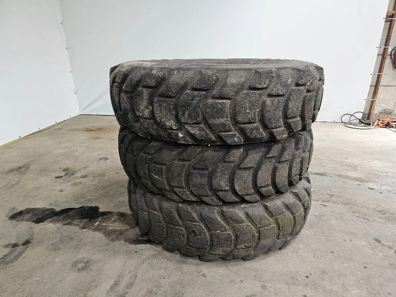 Michelin 18.00-33 - Шина для Грузовиков: фото 2 Michelin 18.00-33 - Шина для Грузовиков: фото 2