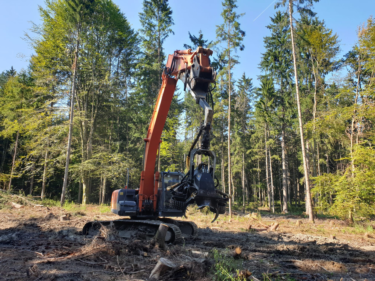 HITACHI ZX 210-3 with Kesla 25 RH - Гусеничный экскаватор: фото 3 HITACHI ZX 210-3 with Kesla 25 RH - Гусеничный экскаватор: фото 3