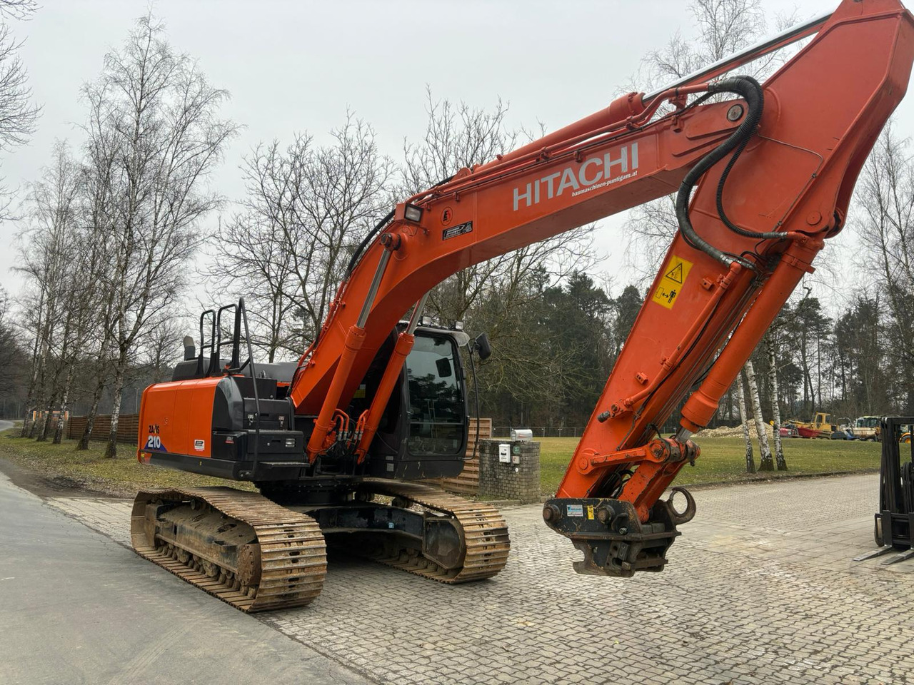 HITACHI ZX 210-6 - Гусеничный экскаватор: фото 4 HITACHI ZX 210-6 - Гусеничный экскаватор: фото 4