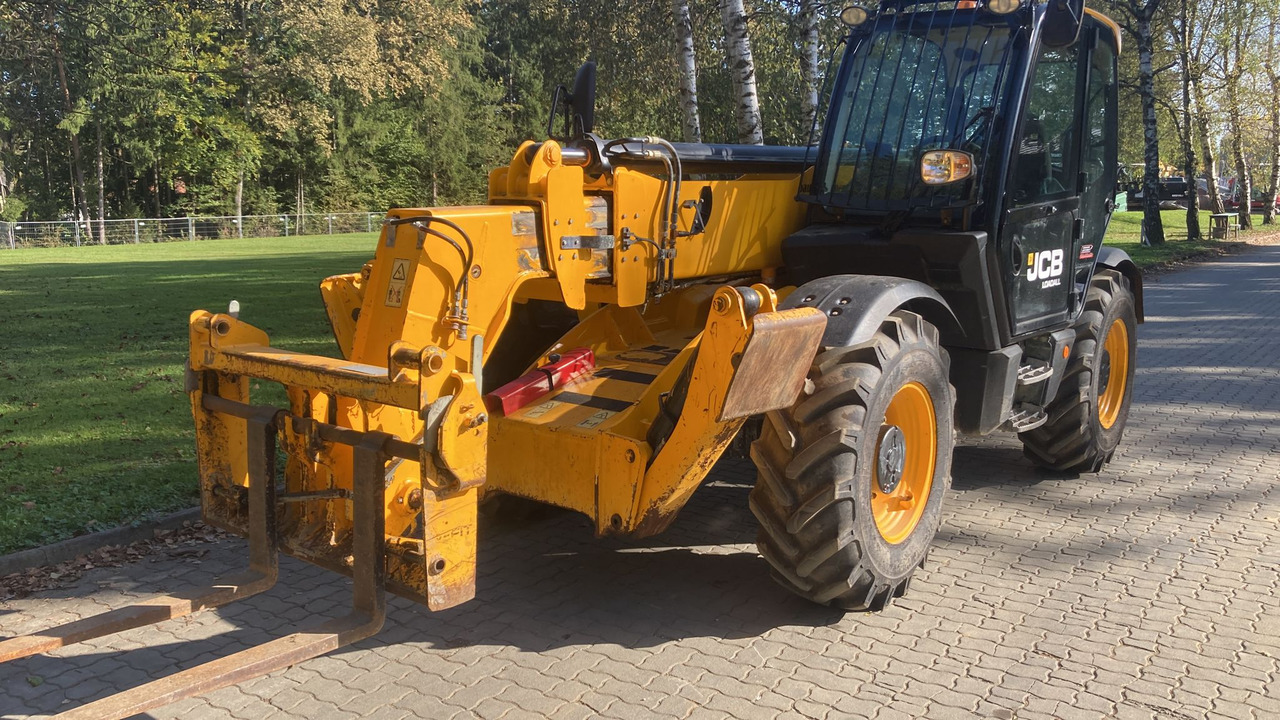JCB 535V125 - Телескопический погрузчик: фото 3 JCB 535V125 - Телескопический погрузчик: фото 3