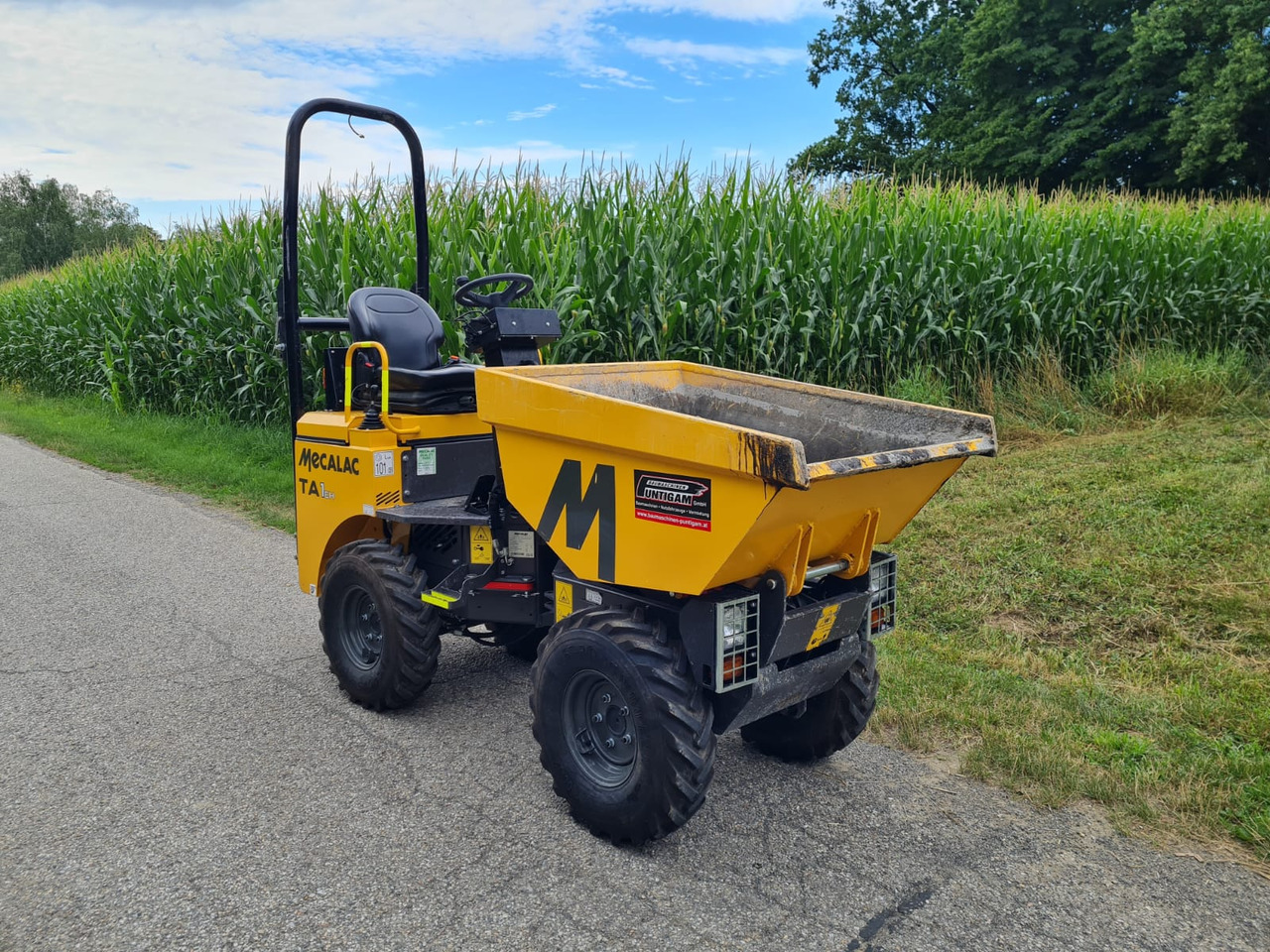 MECALAC TA 1 eh - Мини-самосвал: фото 4 MECALAC TA 1 eh - Мини-самосвал: фото 4