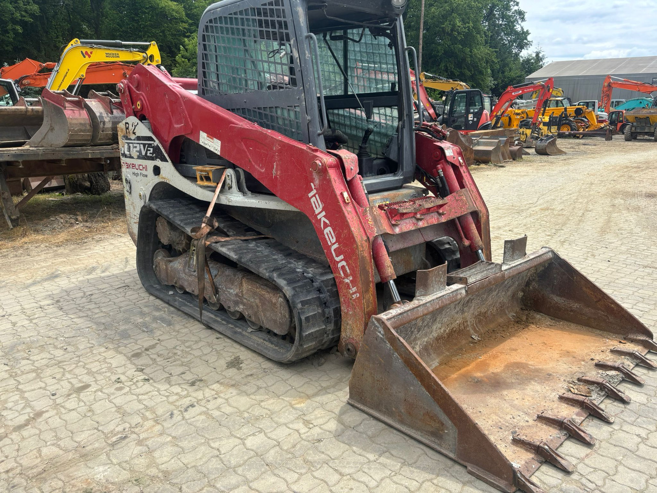 Takeuchi TL 12 V-2 - Engine defektive - Мини-погрузчик с бортовым поворотом: фото 4 Takeuchi TL 12 V-2 - Engine defektive - Мини-погрузчик с бортовым поворотом: фото 4