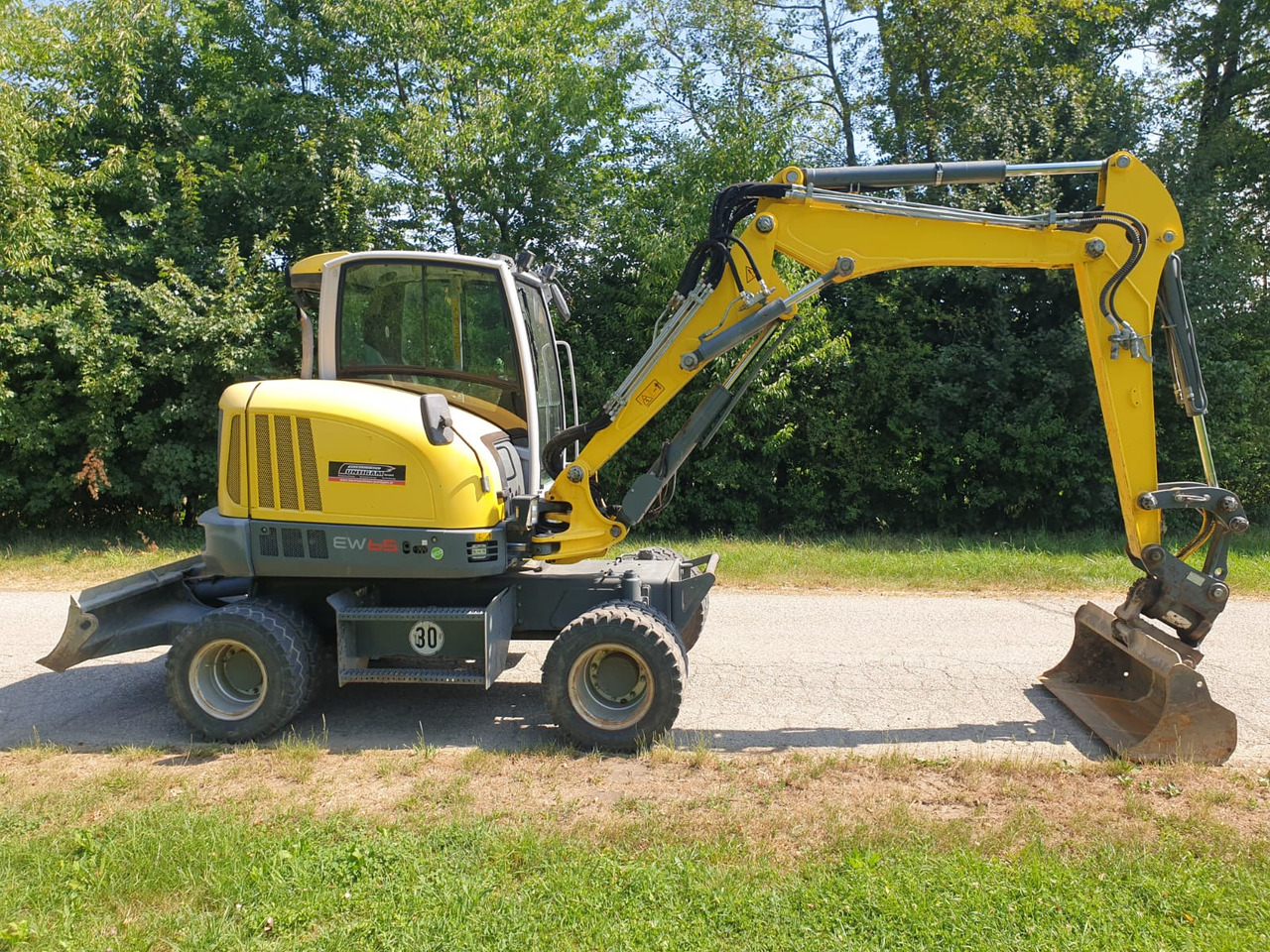 WACKER Neuson EW 65 - Колёсный экскаватор: фото 2 WACKER Neuson EW 65 - Колёсный экскаватор: фото 2