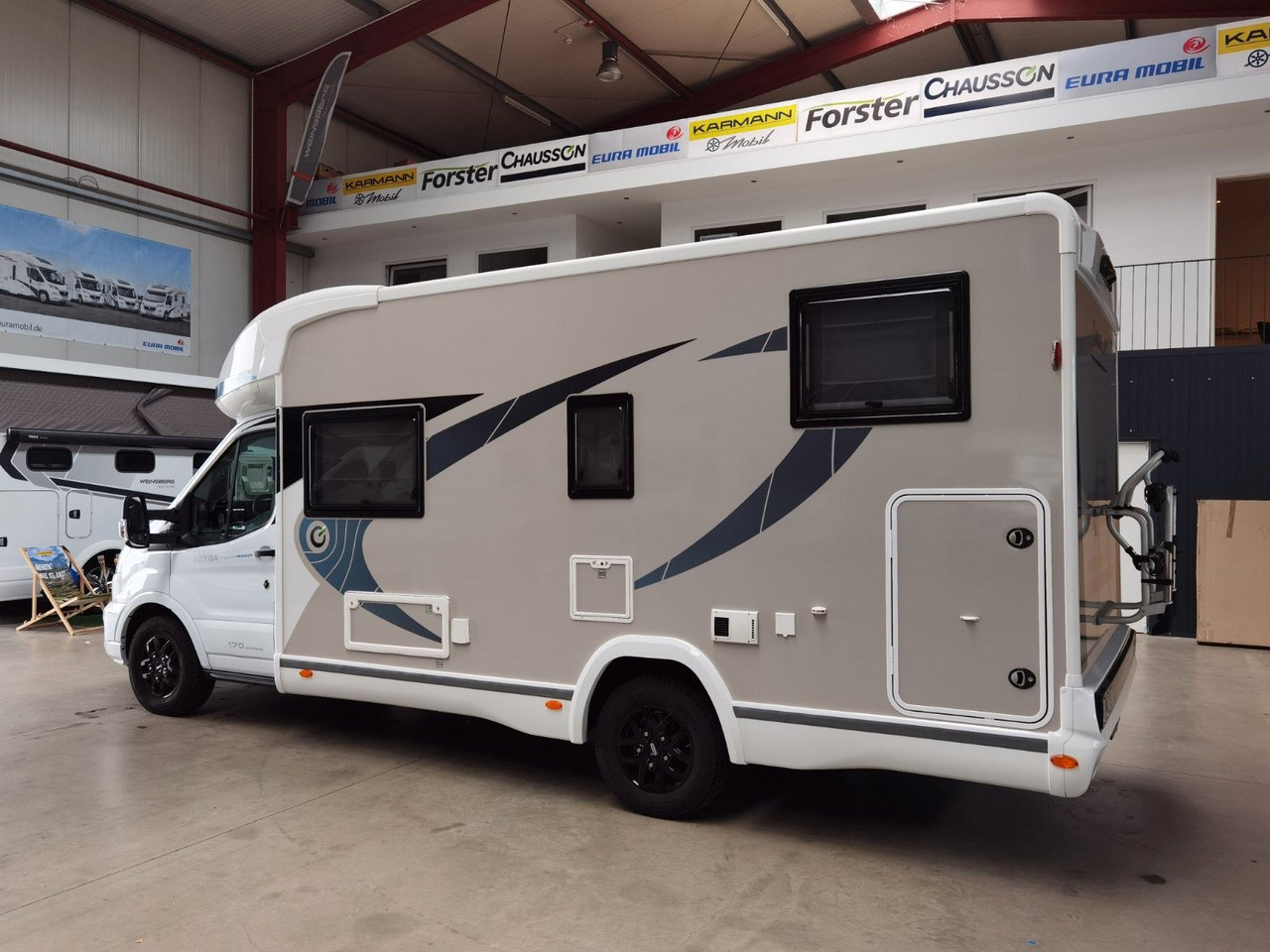 Chausson 627 GA TITANIUM -PREMIUM /EINZELBETTEN & HUBBETT - Полуинтегрированный автодом: фото 5 Chausson 627 GA TITANIUM -PREMIUM /EINZELBETTEN & HUBBETT - Полуинтегрированный автодом: фото 5