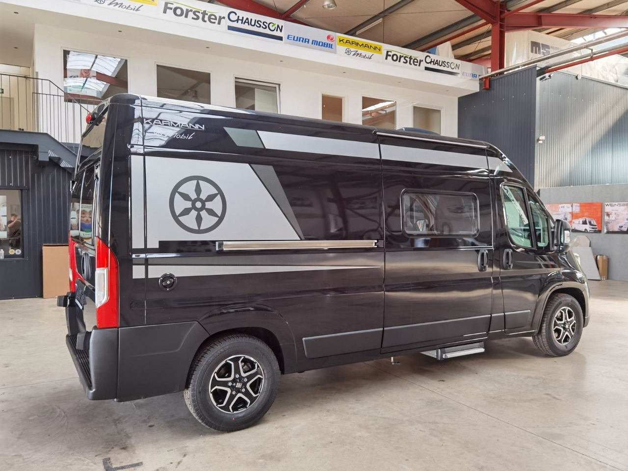 Karmann DAVIS 600 LIFESTYLE / MODELL 2026 / 8G.AUTOMATIK - Кастенваген: фото 4 Karmann DAVIS 600 LIFESTYLE / MODELL 2026 / 8G.AUTOMATIK - Кастенваген: фото 4