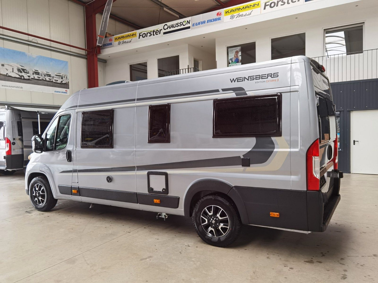 Weinsberg CARABUS 630 ME-EDITION FIRE /-2026-/EINZELBETTEN - Кастенваген: фото 5 Weinsberg CARABUS 630 ME-EDITION FIRE /-2026-/EINZELBETTEN - Кастенваген: фото 5