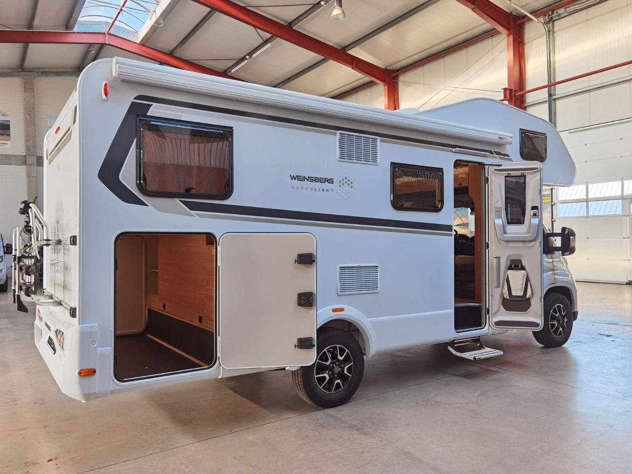 Альковный автодом Weinsberg CARAHOME 650 DG / 140 PS /  TOP - AUSSTATTUNG: фото 10