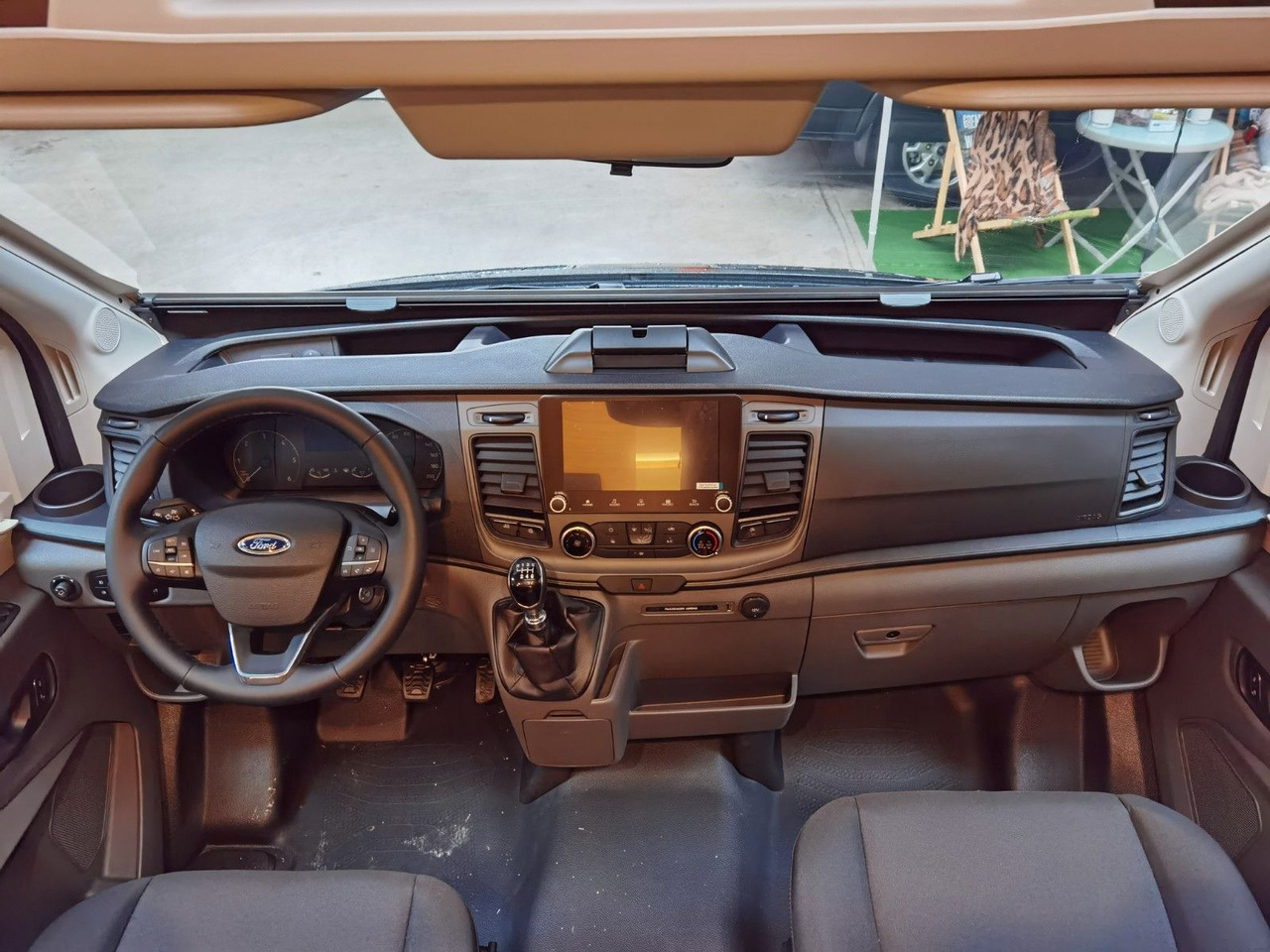 Полуинтегрированный автодом Weinsberg CARASUITE 650 MEG /155PS /EINZELBETTEN & HUBBETT: фото 11