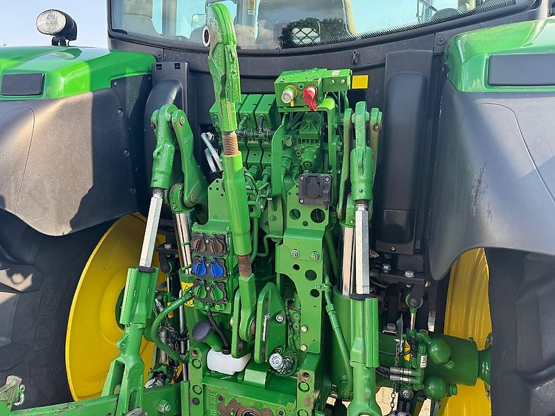 John Deere 6110R AP40 + COMMAND-PRO + VOORLADER 2020 2145 UUR!!! - Трактор: фото 4 John Deere 6110R AP40 + COMMAND-PRO + VOORLADER 2020 2145 UUR!!! - Трактор: фото 4