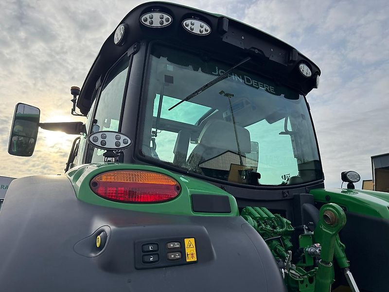 John Deere 6R110 AP 50KM COMMAND-PRO + VOORLADER G5-DISPLAY!!! - Трактор: фото 5 John Deere 6R110 AP 50KM COMMAND-PRO + VOORLADER G5-DISPLAY!!! - Трактор: фото 5